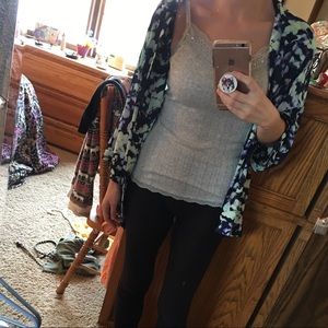 APT 9 size small blue flower kimono